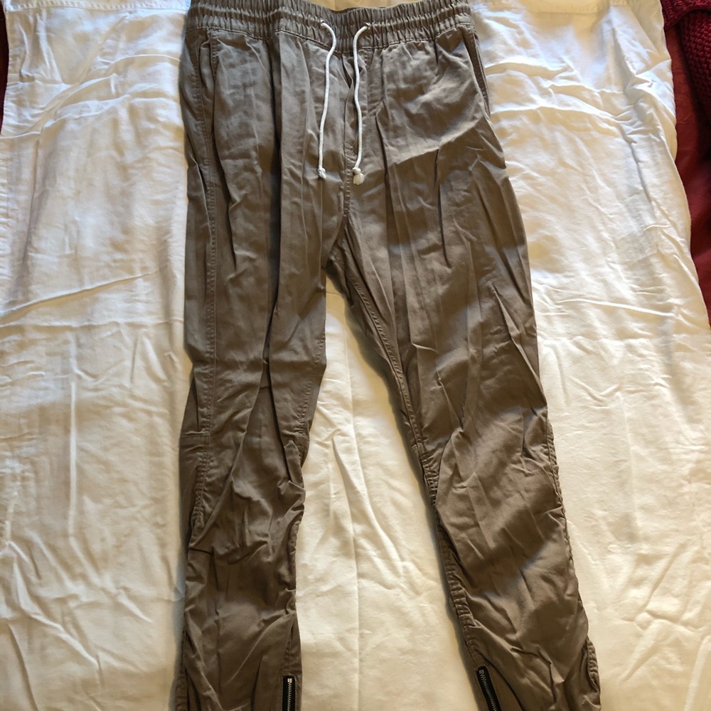 H&M zipper pants beige